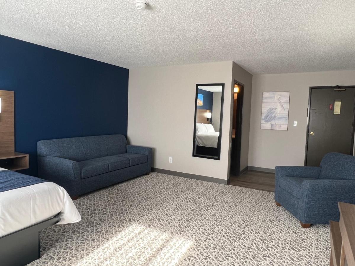 Hilltop Inn & Suites Grove ภายนอก รูปภาพ