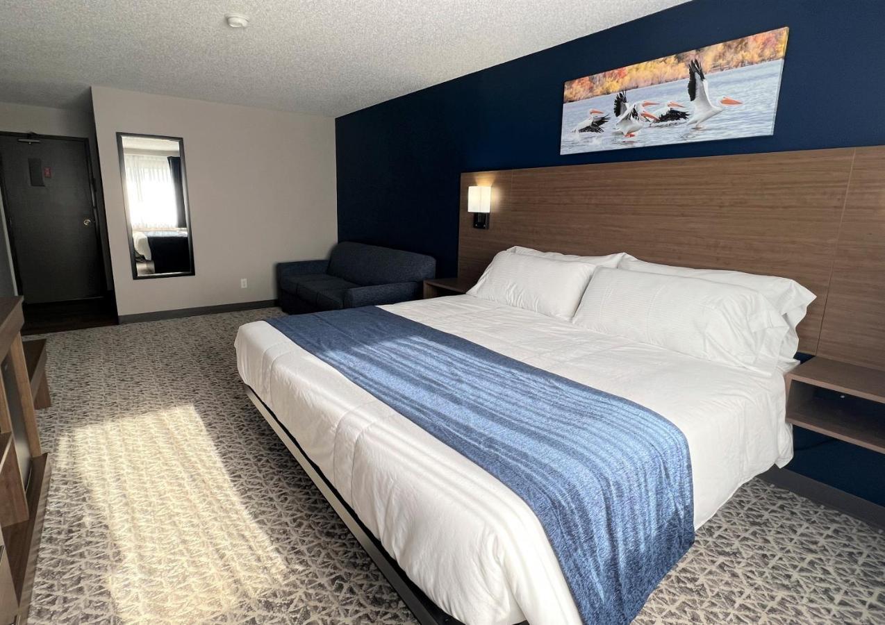 Hilltop Inn & Suites Grove ภายนอก รูปภาพ